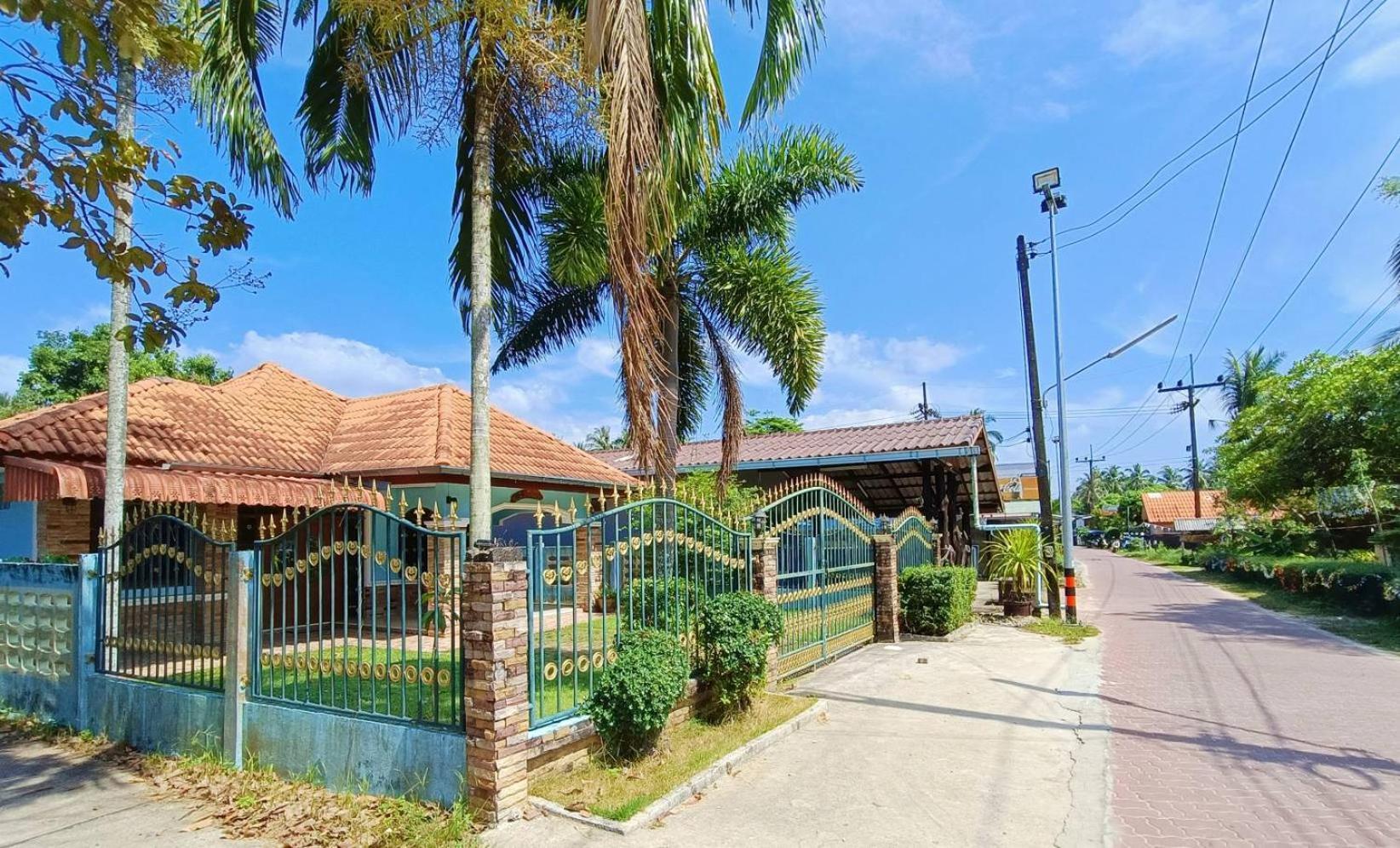Forever House Koh Mook Exterior photo